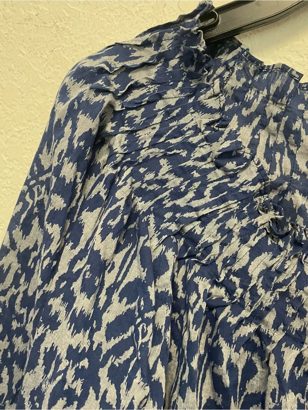 Talbots Women’s Size 1X Blue Gray Ikat Print Ruffle Boat Neck 3/4 Sleeve